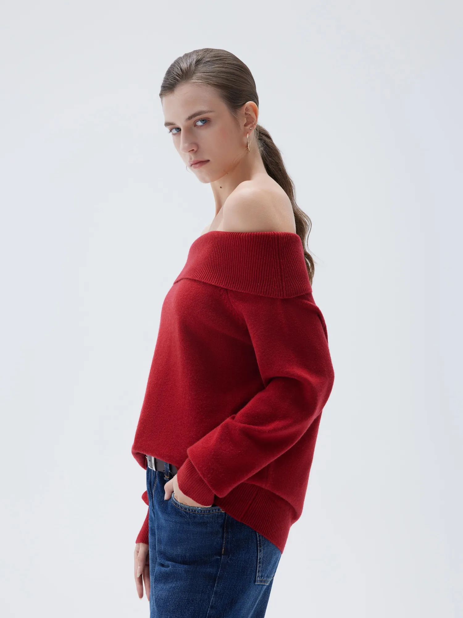 Cashmere Oversized Off Shoulder Sweater - Image 20
