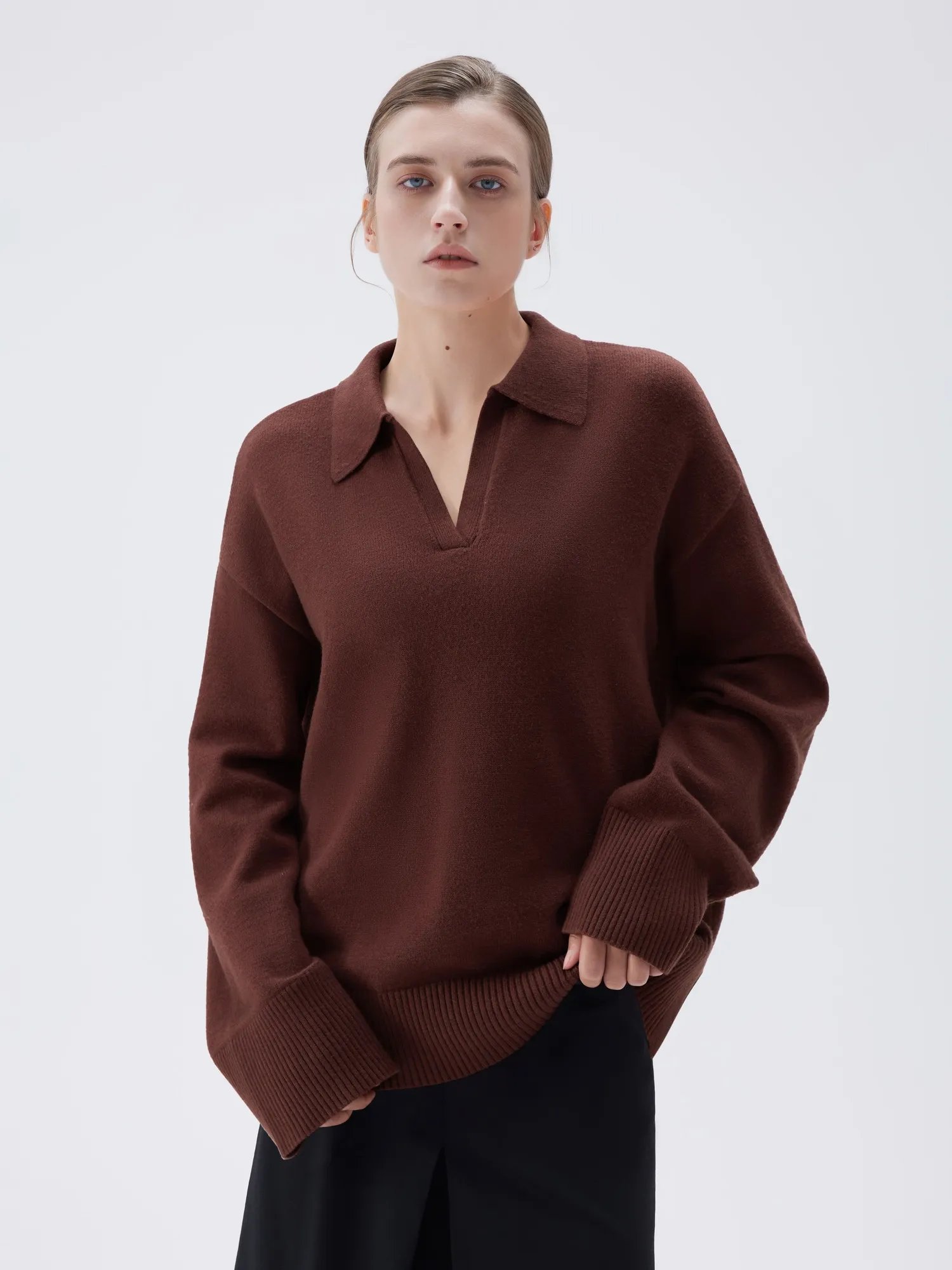 Cashmere Oversized V Collar Sweater - Image 18