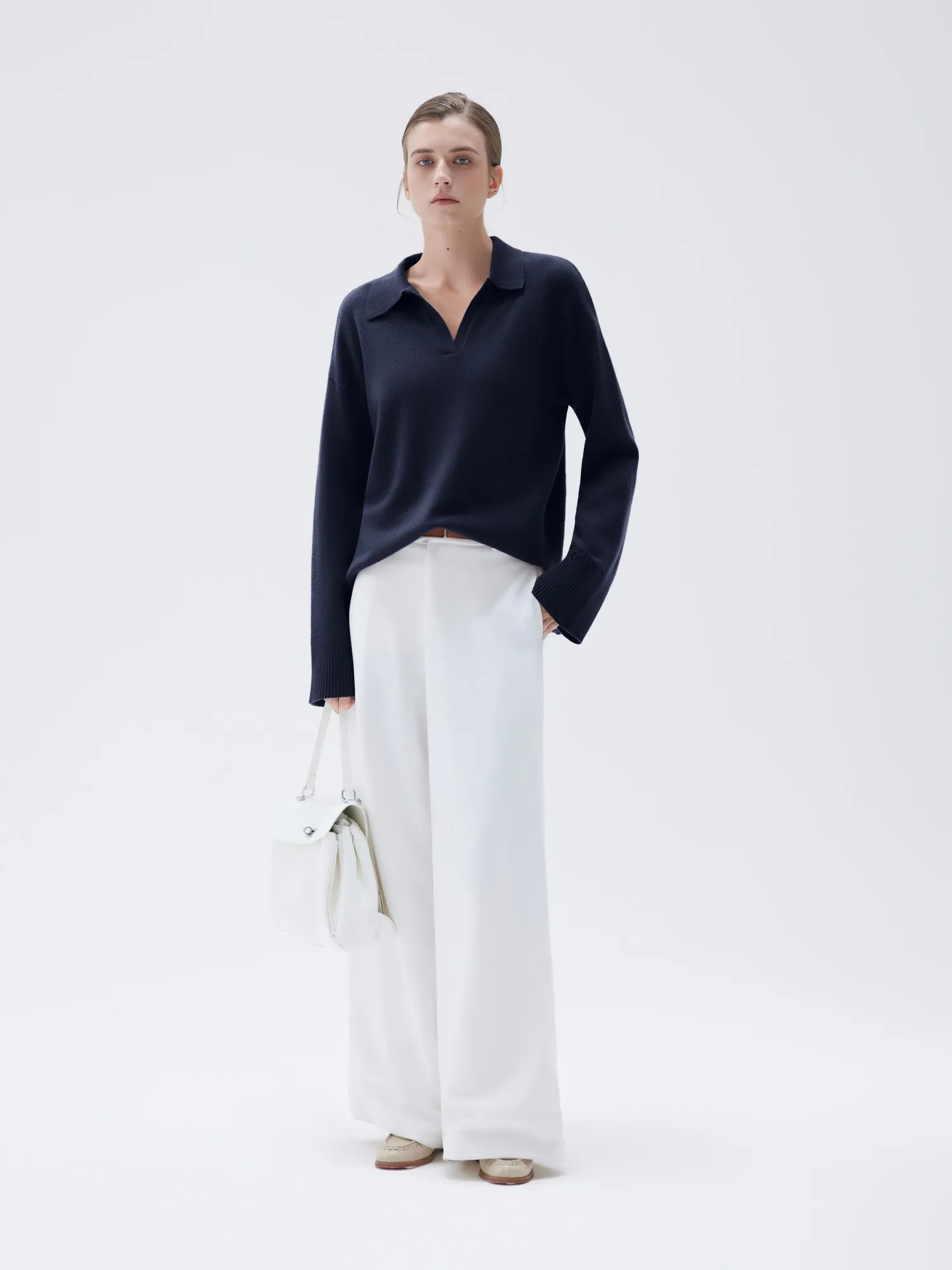 Cashmere Oversized V Collar Sweater - Image 24
