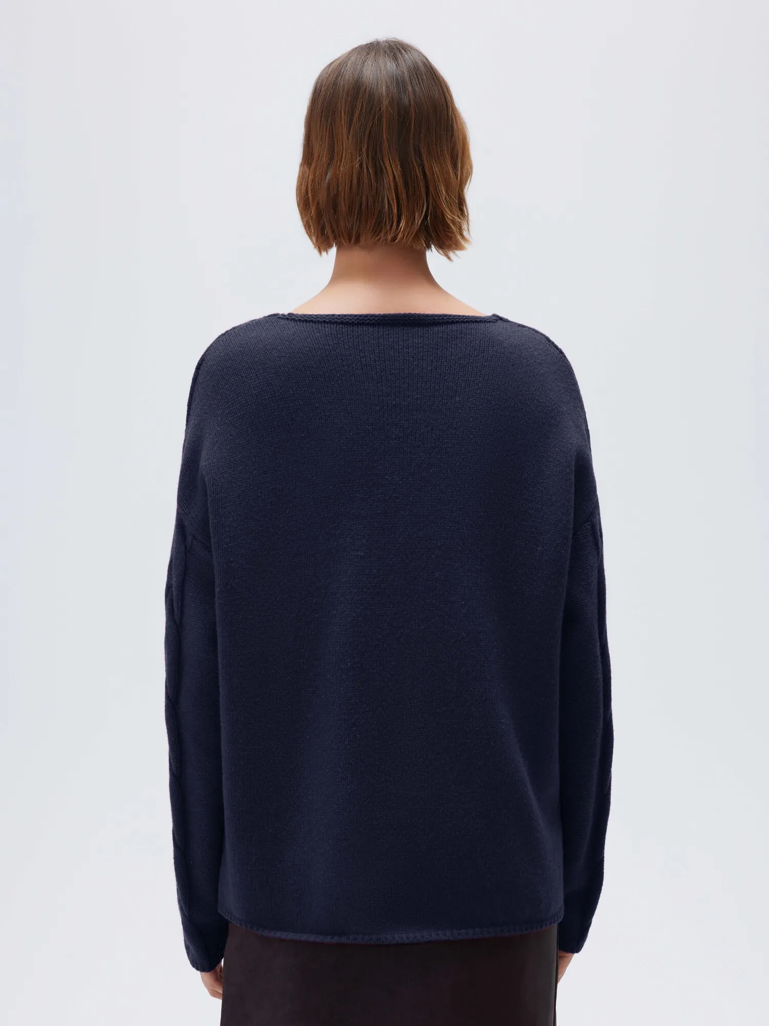 Cashmere V Neck Cable Sweater - Image 12