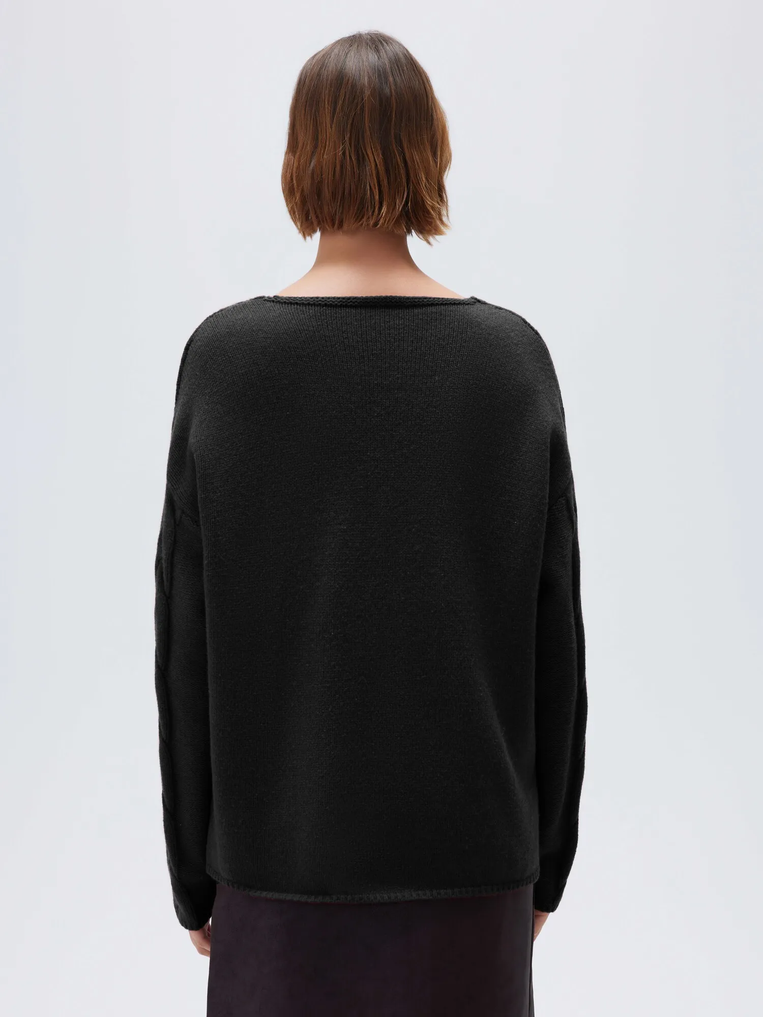 Cashmere V Neck Cable Sweater - Image 3